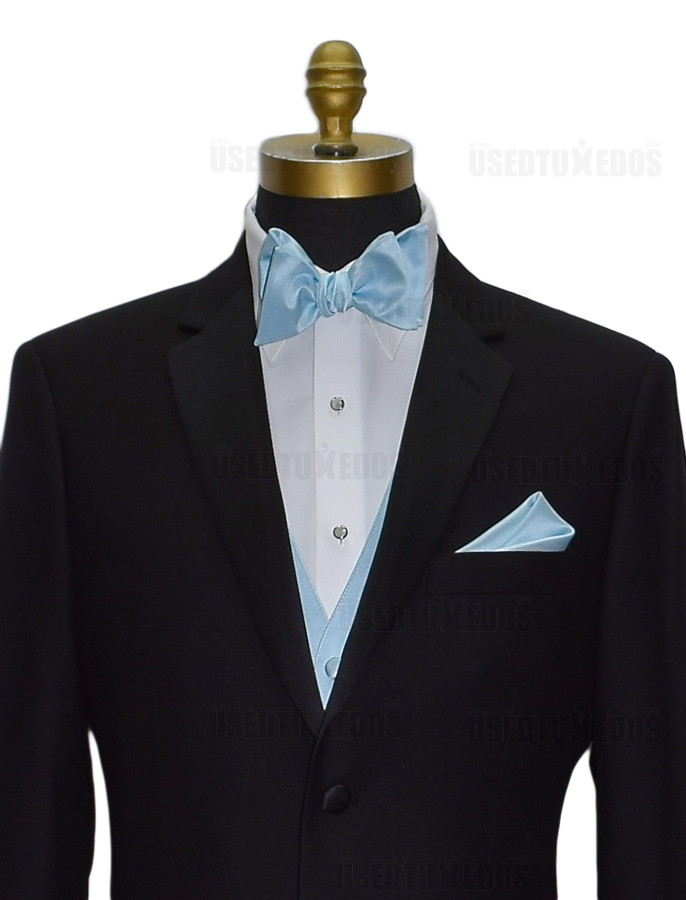 capri blue self-tie bowtie by San Miguel Formals and capri blue vest matches capri blue bridal